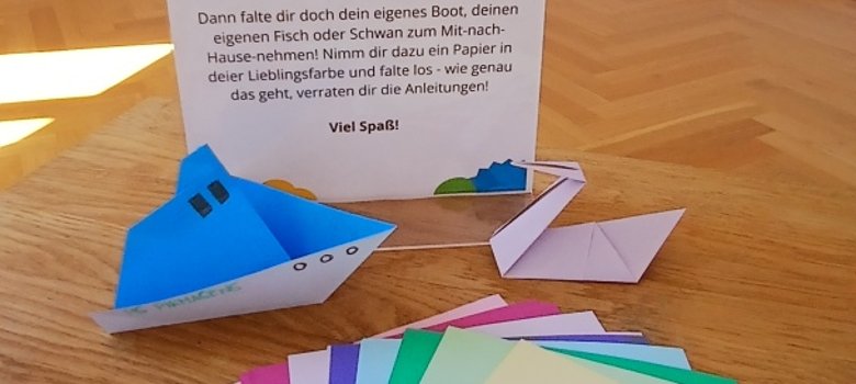 MitMachStation "Origami falten" bei "Made in Pirmasens" im Forum ALTE POST MitMachStation "Origami falten" in der Ausstellung "Made in Pirmasens" im Forum ALTE POST