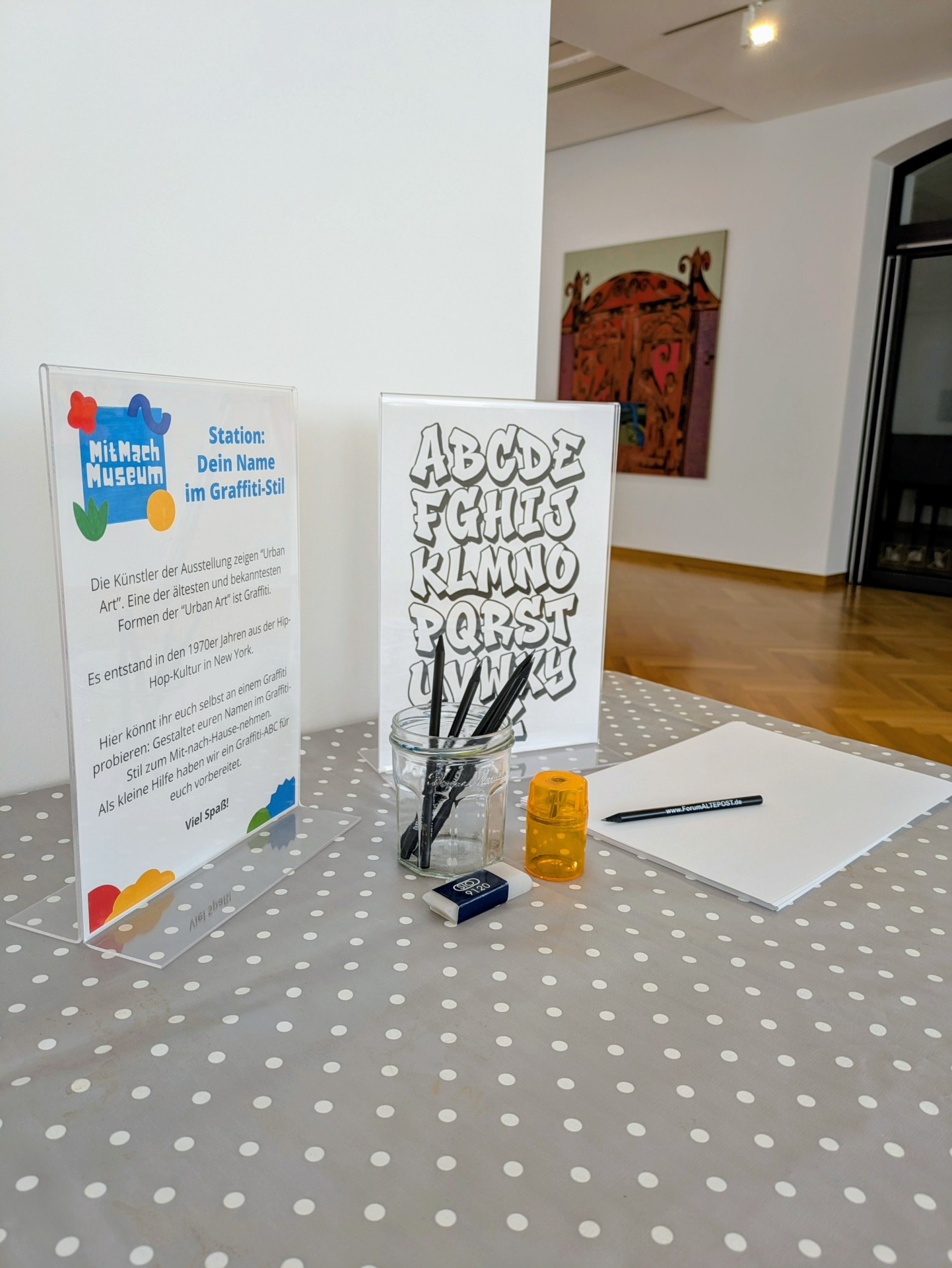 MitMachStation in der Ausstellung "Charme / Scham" MitMachStation in der Ausstellung "Charme / Scham"