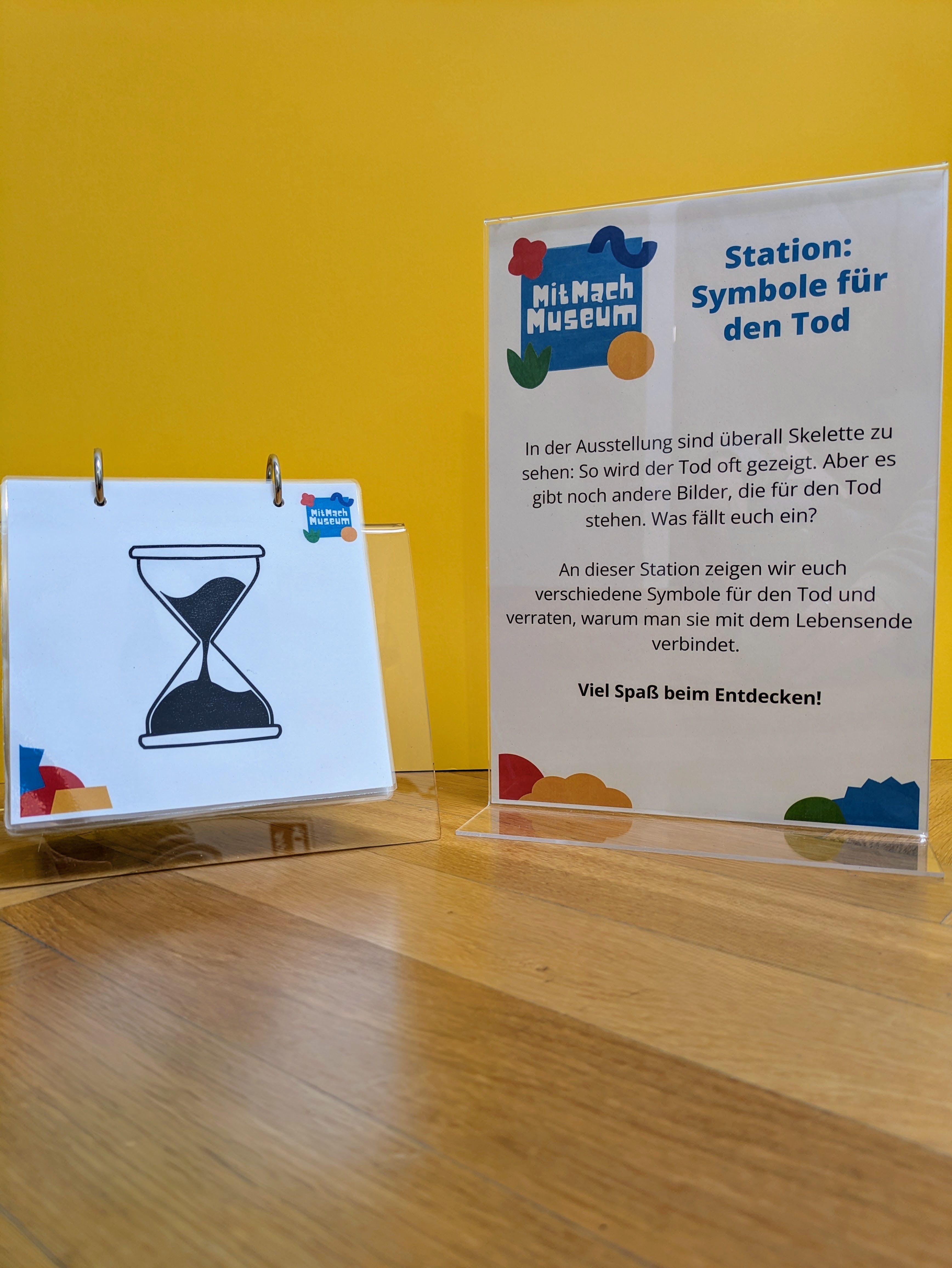 MitMachStation in der Ausstellung "Der ewige Tanz" MitMachStation in der Ausstellung "Der ewige Tanz"