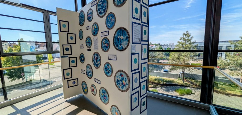 Teil der Ausstellung "Earth Day" der Montessori-Schule im Forum ALTE POST
