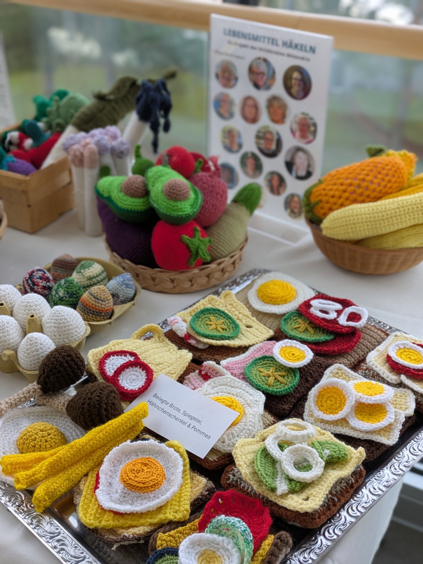 Gehäkelte Lebensmittel des Strickkreises