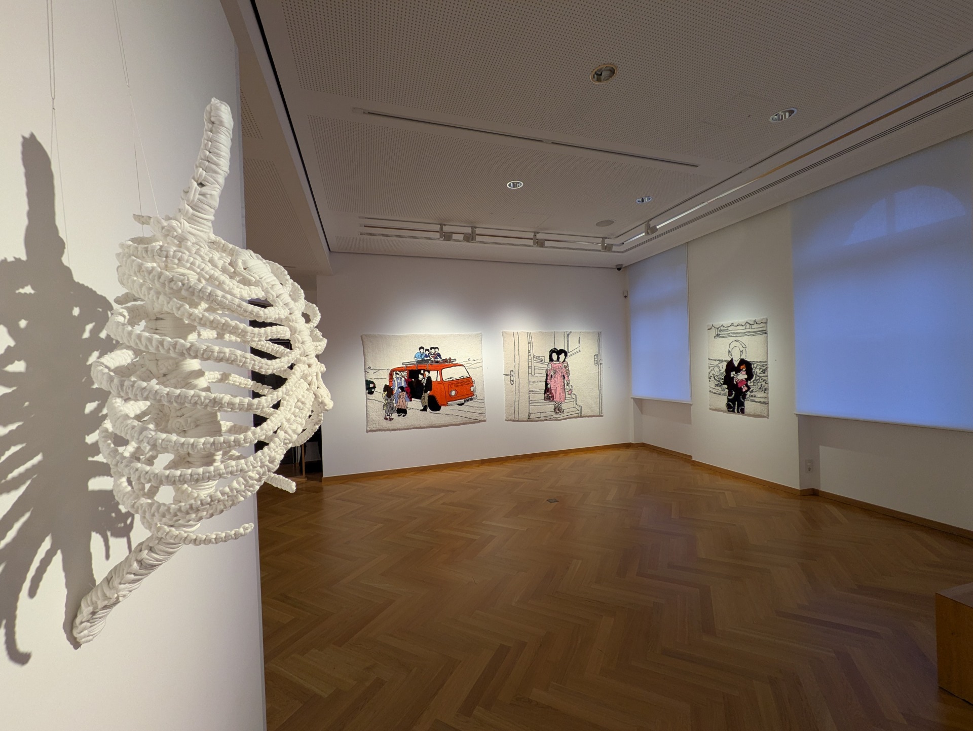 Blick in die Ausstellung "KUNST-STOFF" Blick in die Ausstellung "KUNST-STOFF"