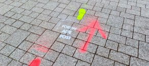 Fußspur zum Forum ALTE POST